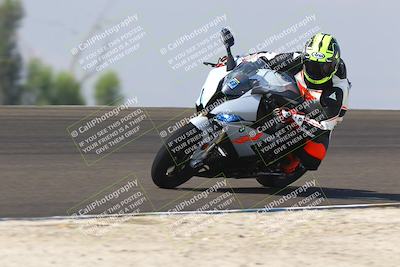 media/Sep-20-2025-TrackDaz (Sat) [[27f0cde673]]/B Group/1120am (Turn 2)/